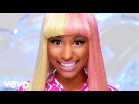 Nicki Minaj - Super Bass (officiële video)
